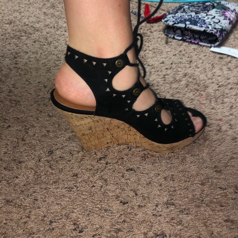 wedges - Picture 2 of 4